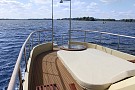 Яхта моторная Наяда индивидуальной постройки - палуба фото № 3